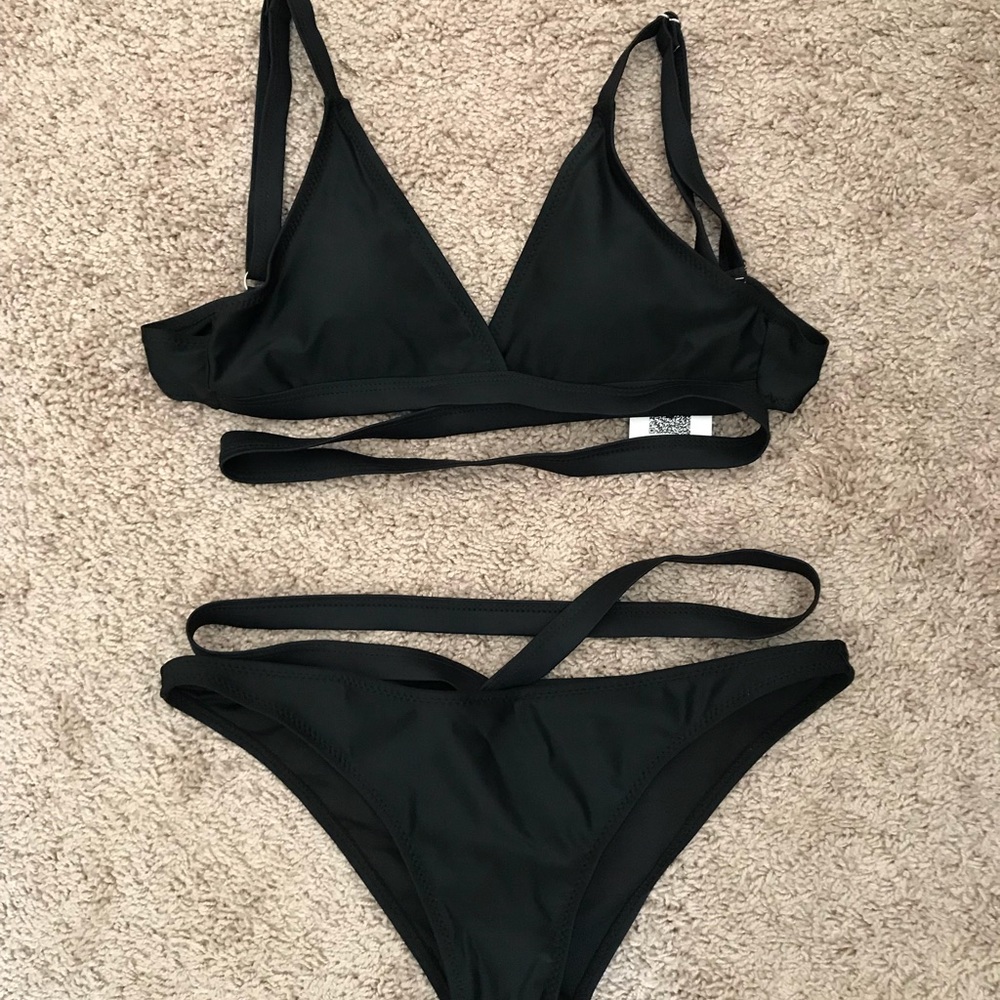 NWT Cupshe bathing suit